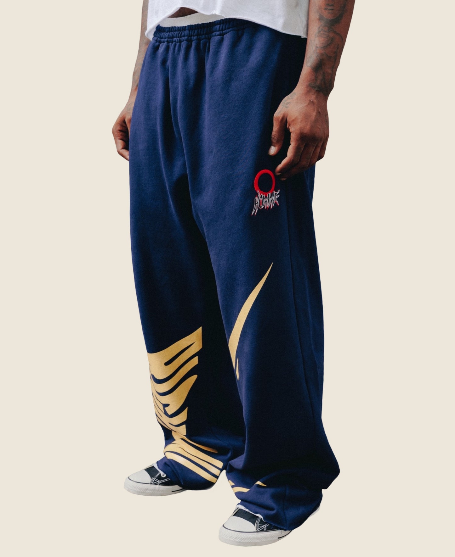 RIGHT ON SWEATS