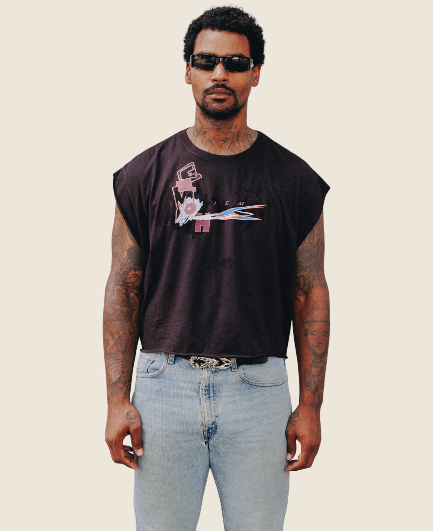 TEE 003