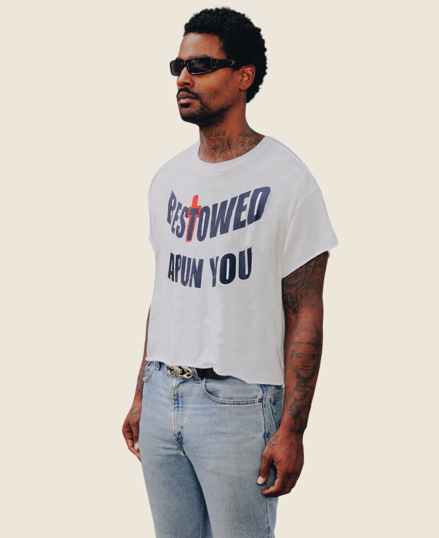TEE 002