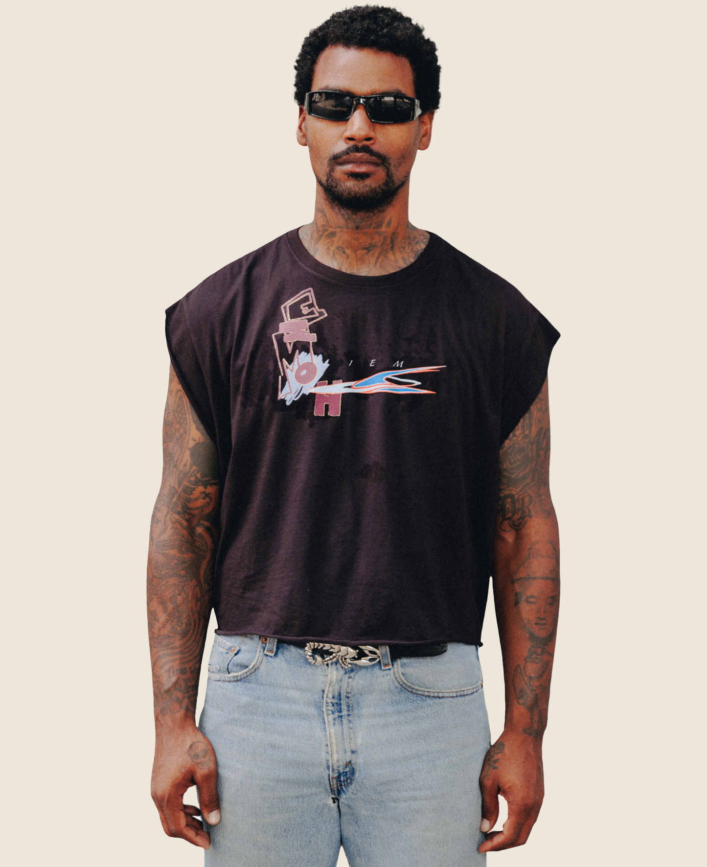 TEE 003